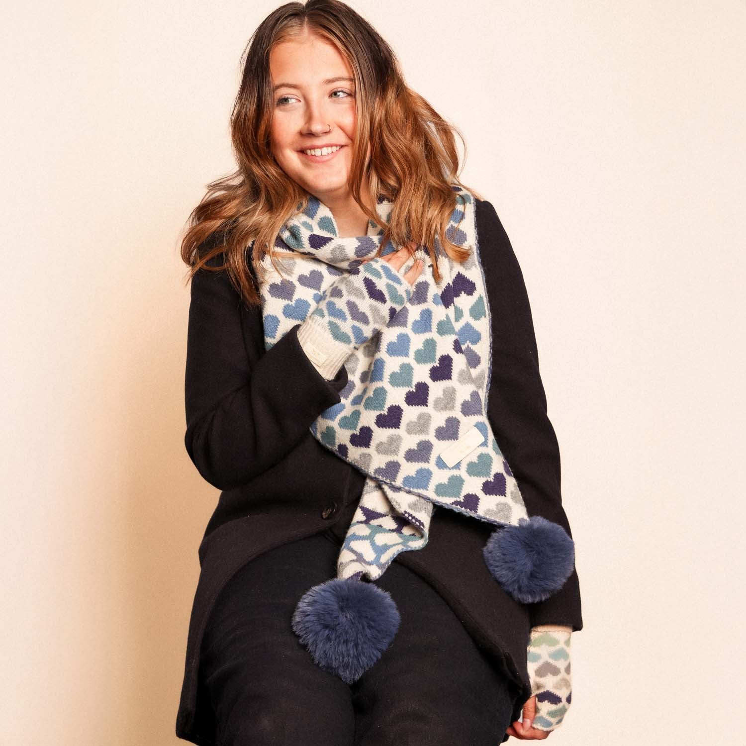 Zelly Pom Pom Scarf Hearts Blue