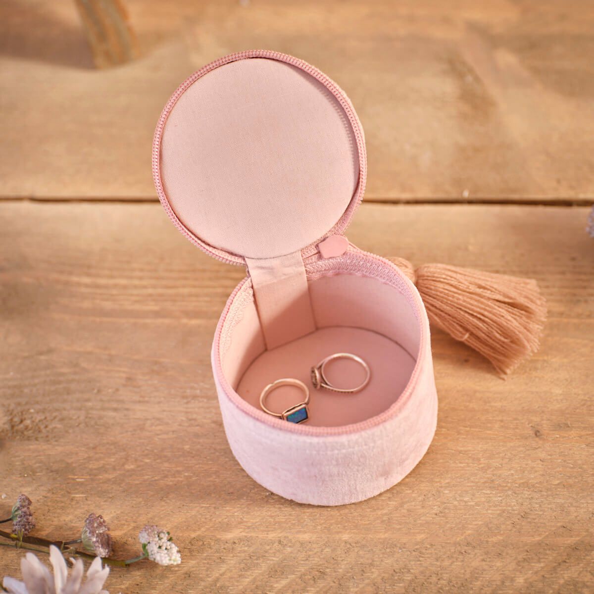 Ditsy Floral Embroidered Velvet Jewellery Box