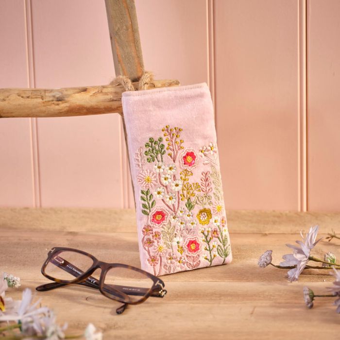 Ditsy Floral Embroidered Velvet Glasses Case