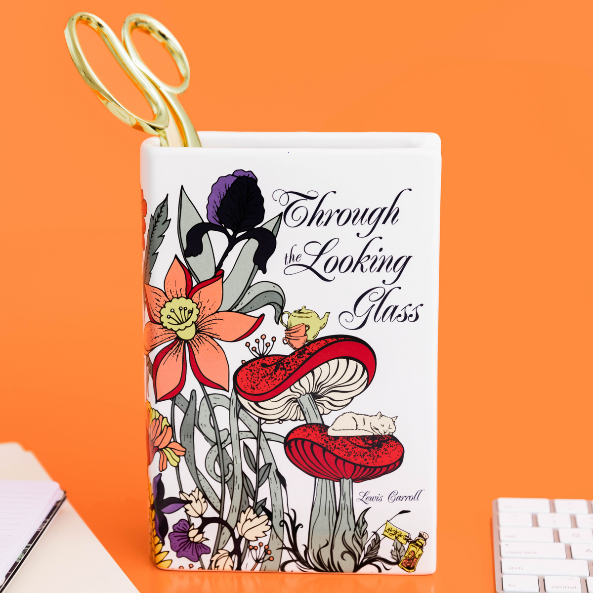 Steel Mill & Co UK - Book Vase, Through the Looking Glass