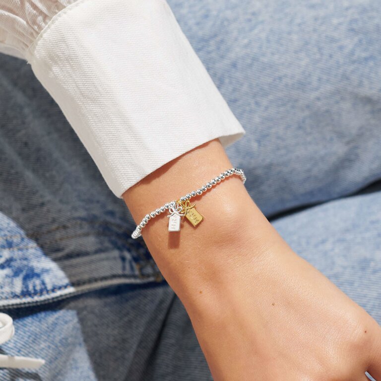 Joma a little Mrs & Mrs Bracelet