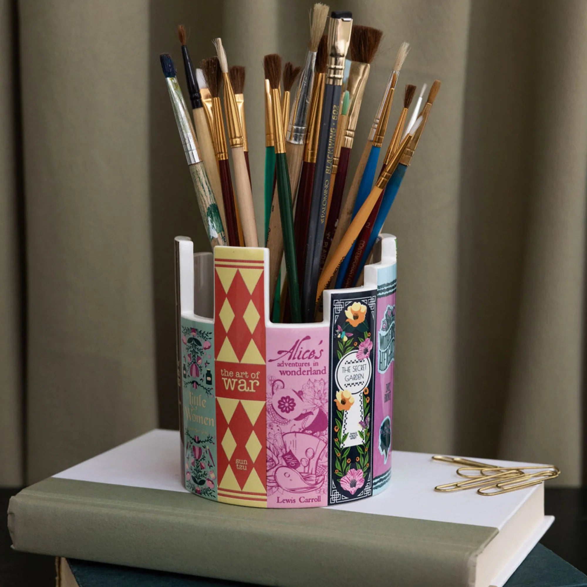 Steel Mill & Co UK - Desk Pot, Stack of Classics