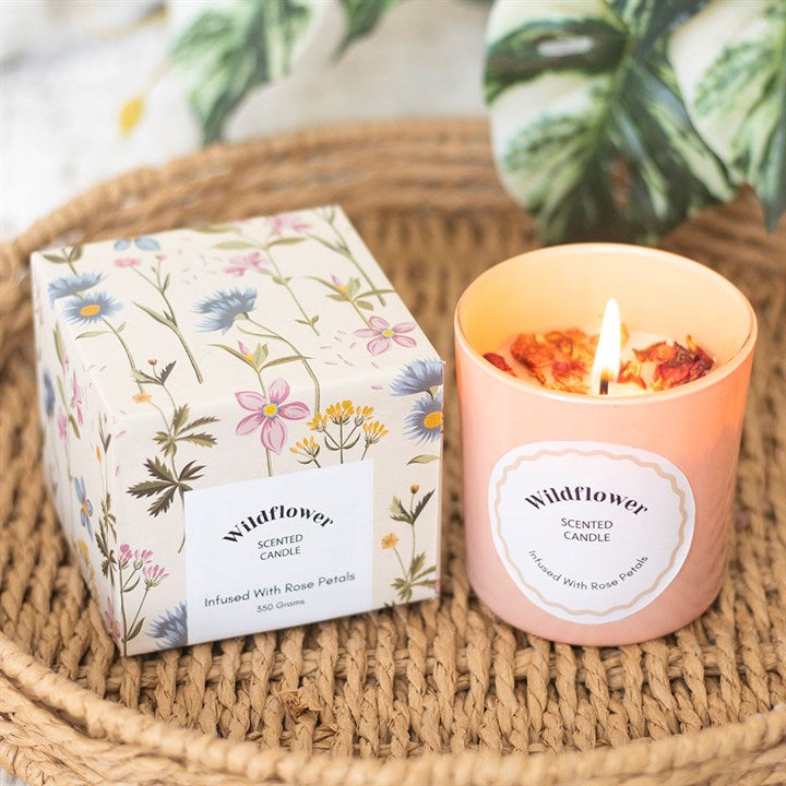 Wildflower Scented Candle With Rose Petals