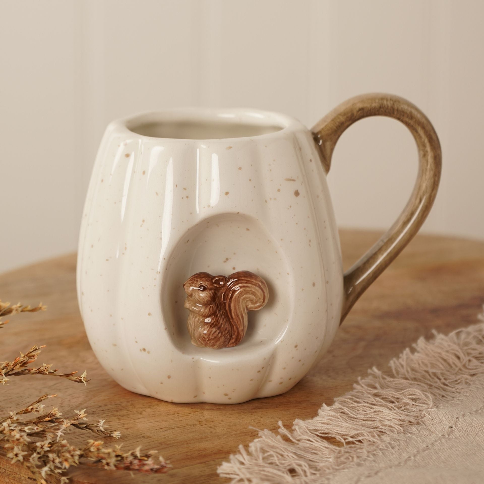 Country Living Squirrel Insert Mug