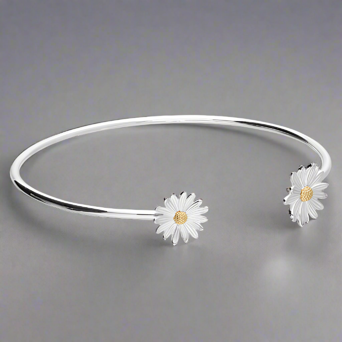 Iris & Miel Sterling Silver Daisy Bangle Bracelet