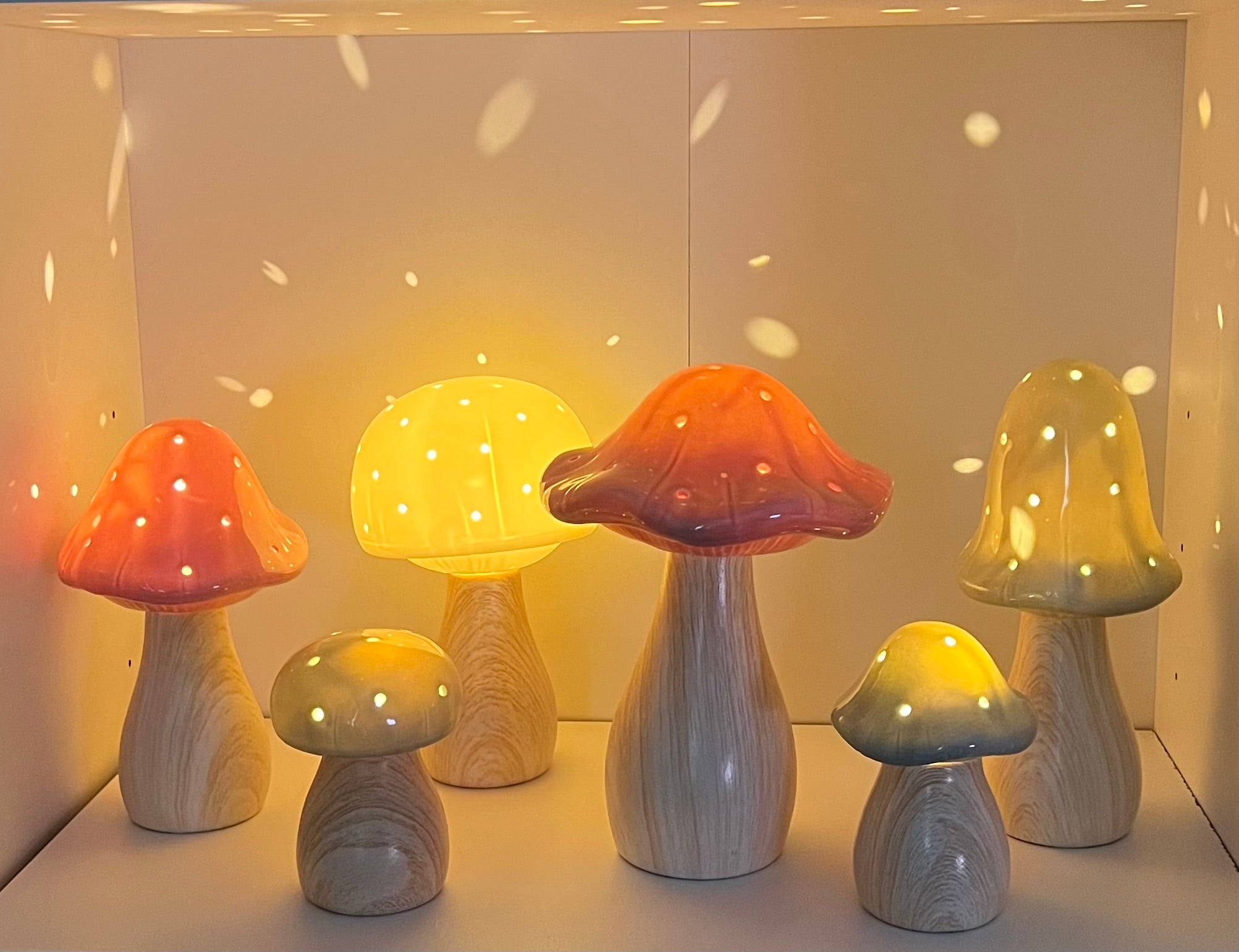 Mushroom Glow Lamp Small Pink