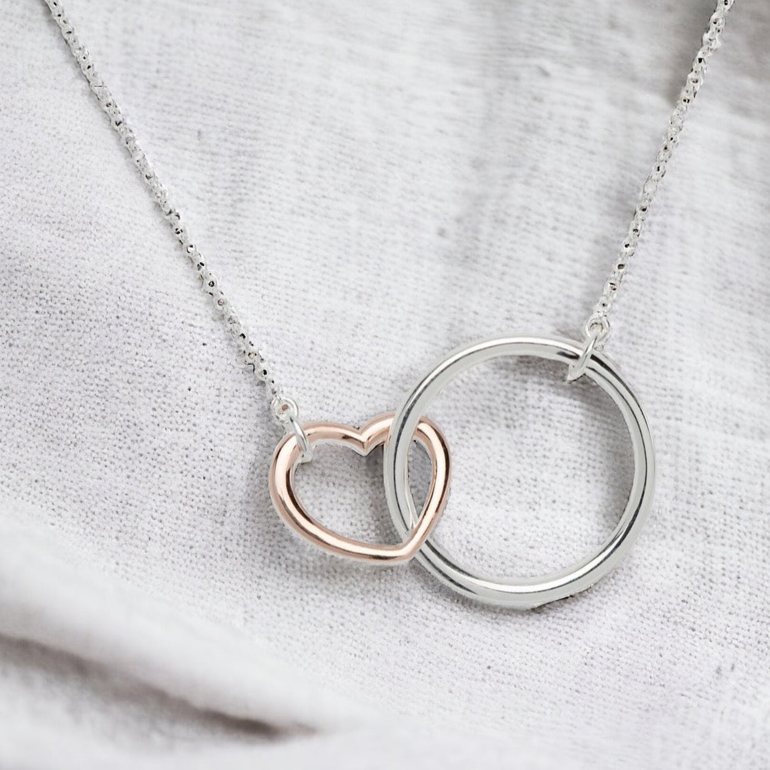 Unique Silver RG Circle & Heart Necklace