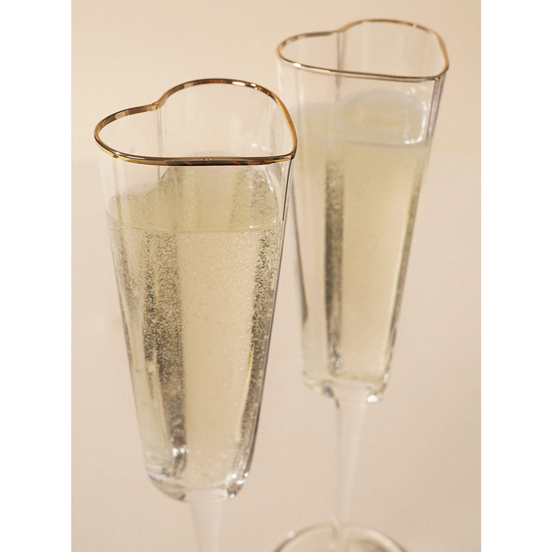 Amore Set Of 2 Heart Shaped Flute Glasses