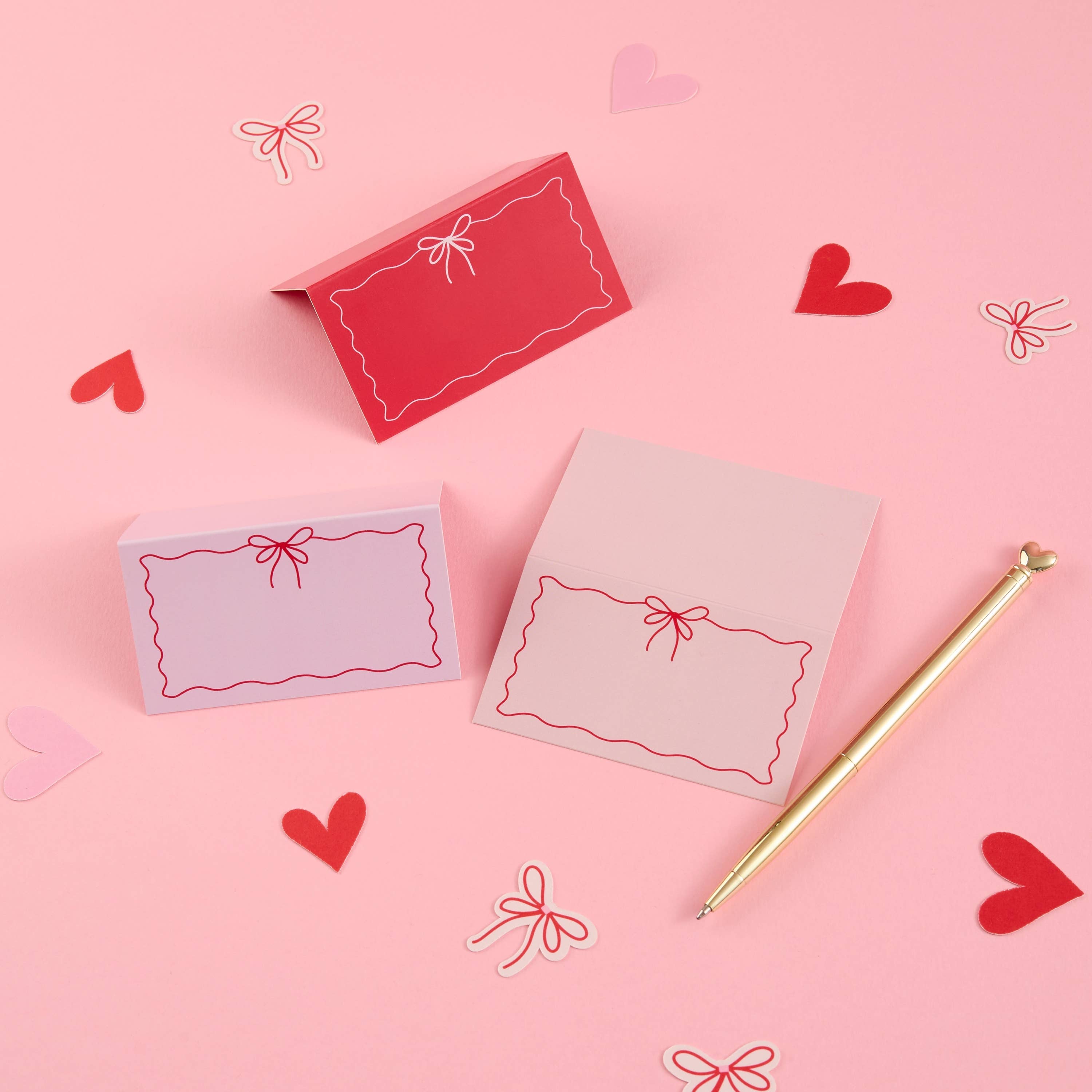 Hootyballoo by Club Green - Bow Pink & Red Place Cards - Pack of 12