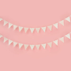 Hootyballoo by Club Green - Daisy Paper Bunting 5 Metre - More Than Just a Gift | Narborough Hall
