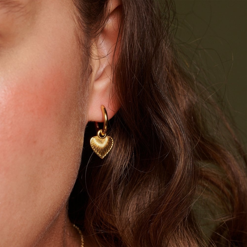 Hot Diamonds Golden Edit Essence Heart Huggie Earrings