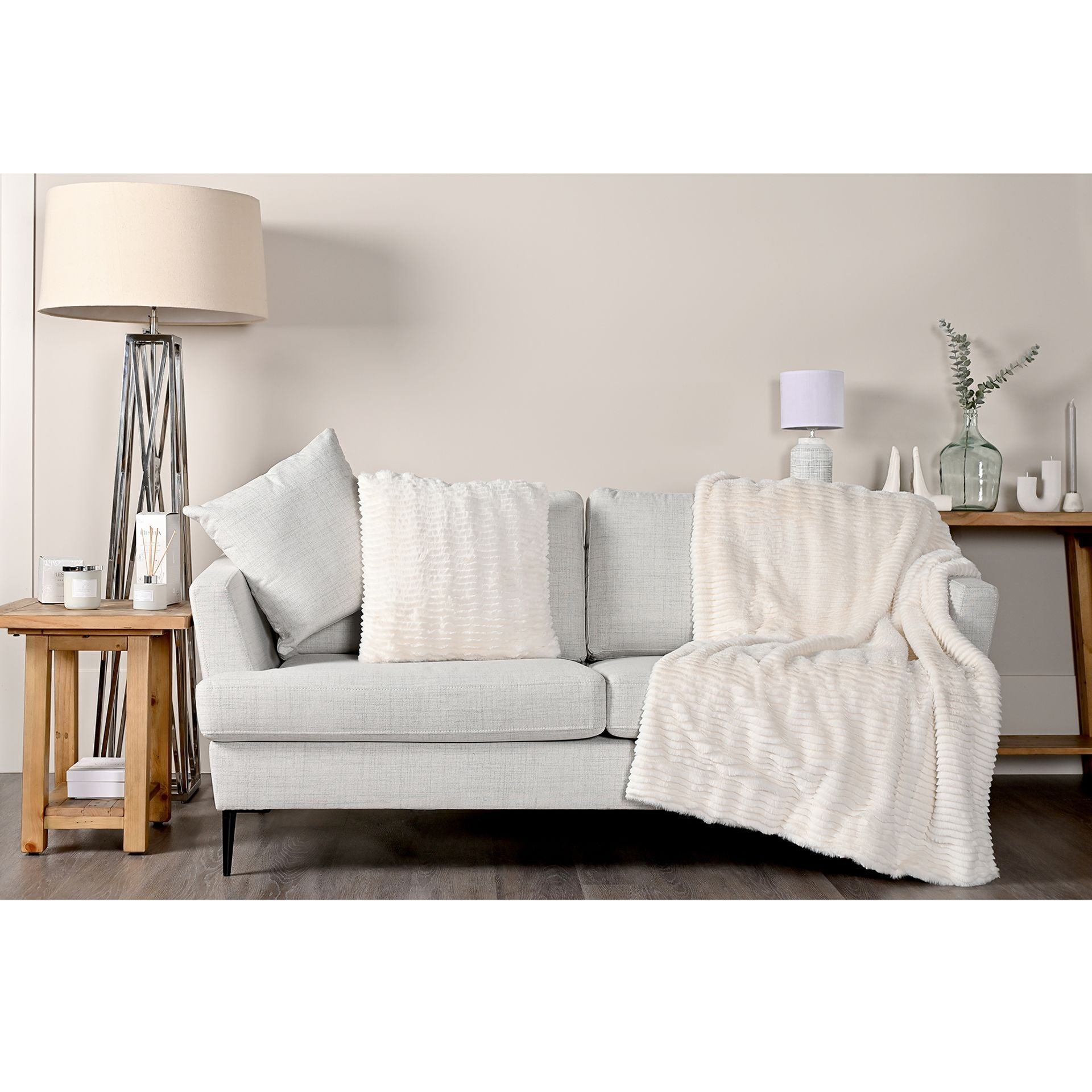 Hestia Ivory Ripple Throw