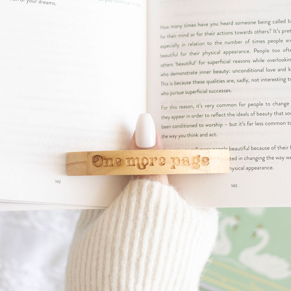 Book Thumb Page Holder