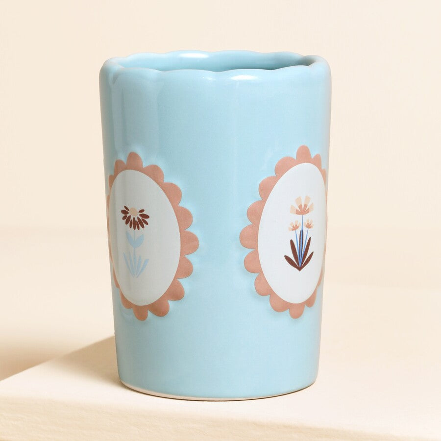 Lisa Angel Blue Scalloped Edge Tumbler