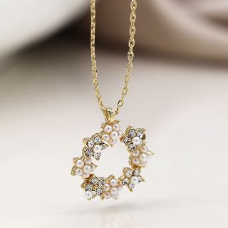 POM Faux Gold and Pearl Floral Circle Necklace