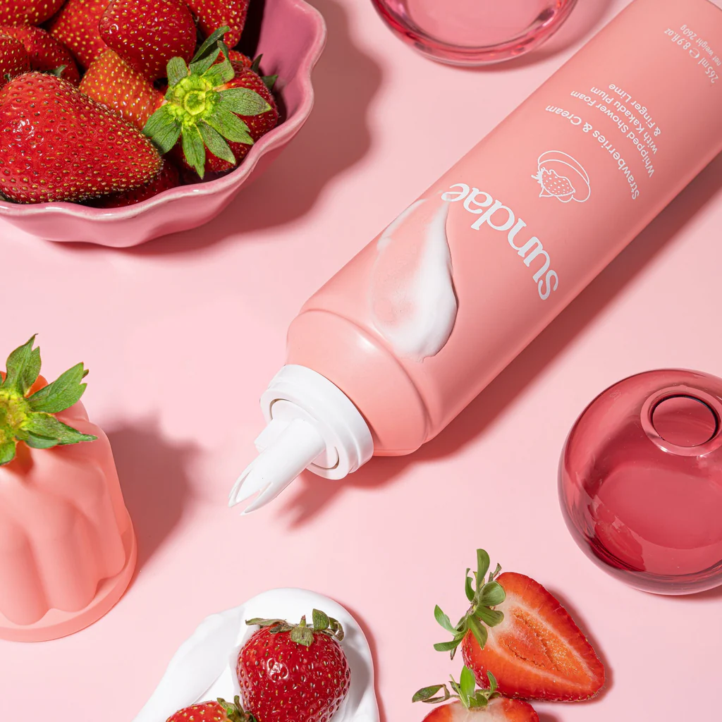 Sundae Strawberries & Cream Whipped Shower Foam
