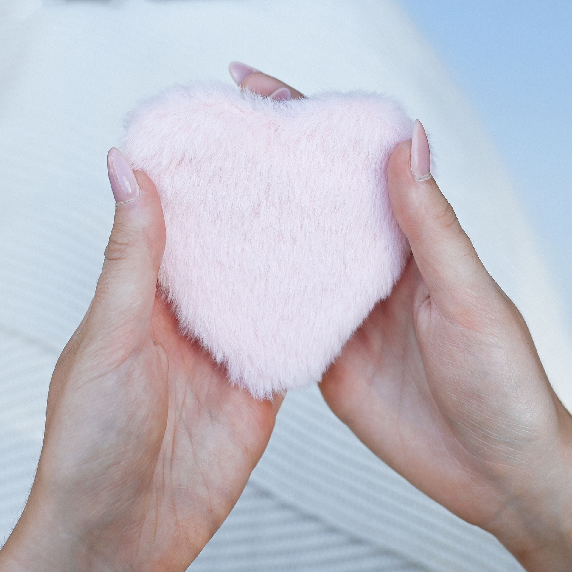Sophia Layers Cosy Set Of 2 Furry Heart Hand Warmers - Blush Pink