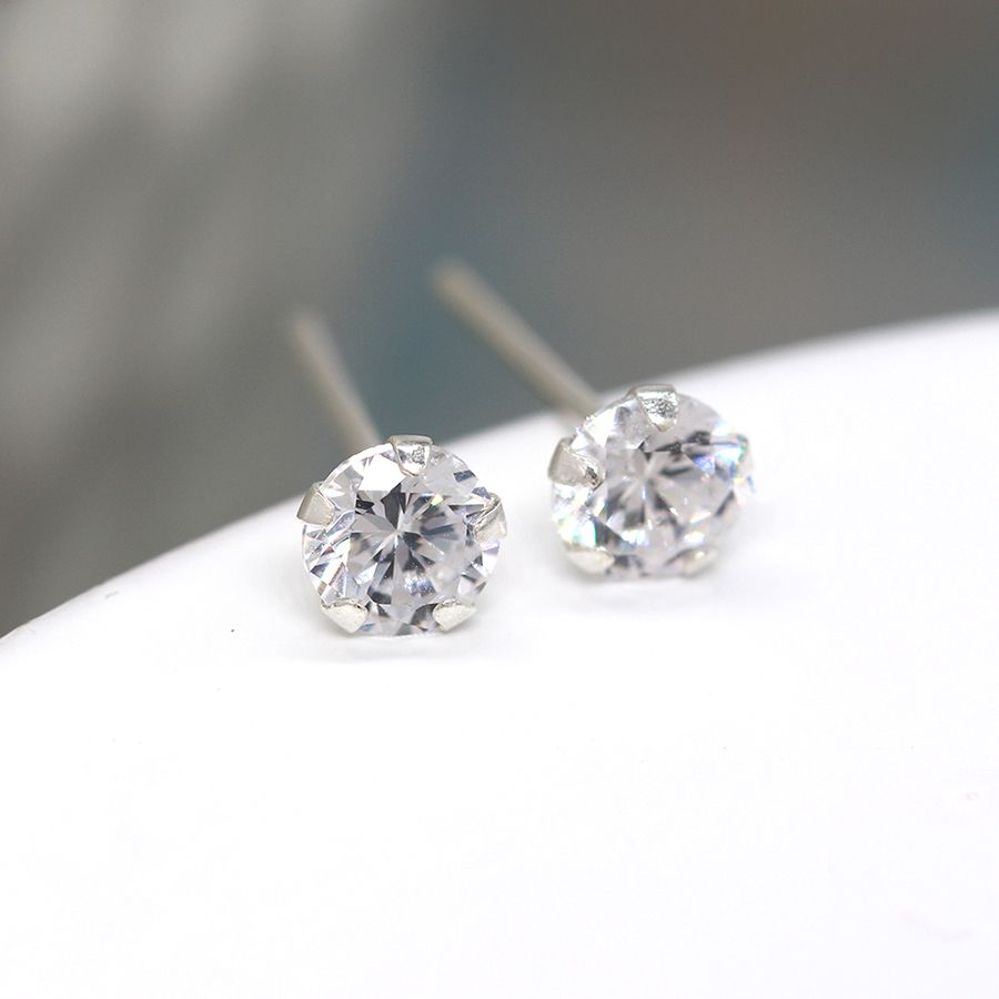 POM Sterling Silver Clear Crystal Round Stud Earrings