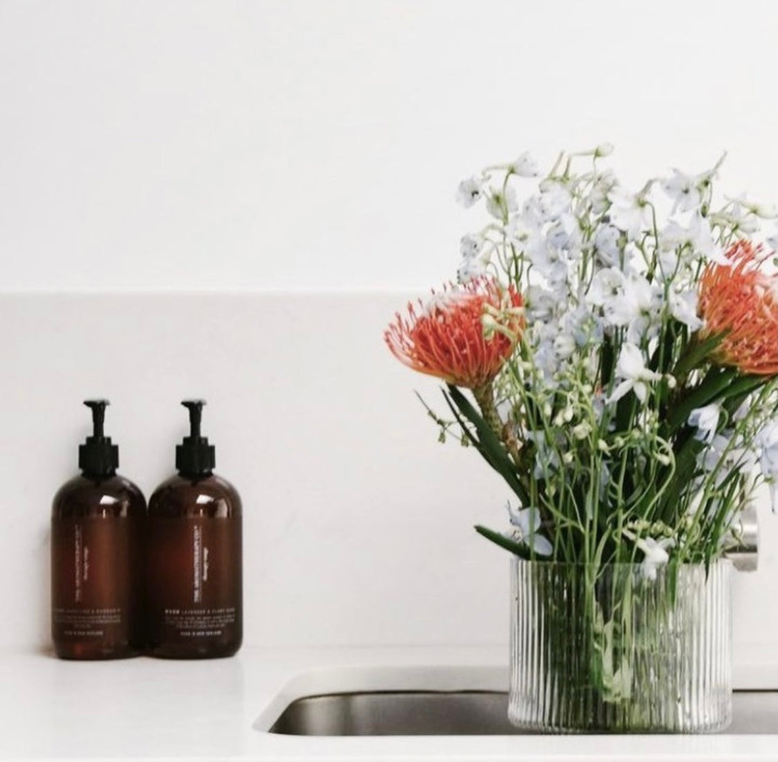 The Aromatherapy Co Therapy Range Relax Lavender & Clary Sage Wash