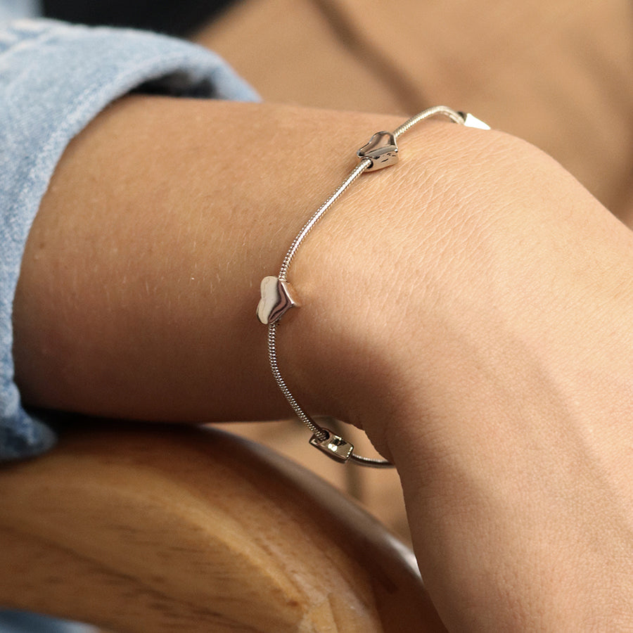 POM Adjustable Snake Chain Multi Heart Bracelet