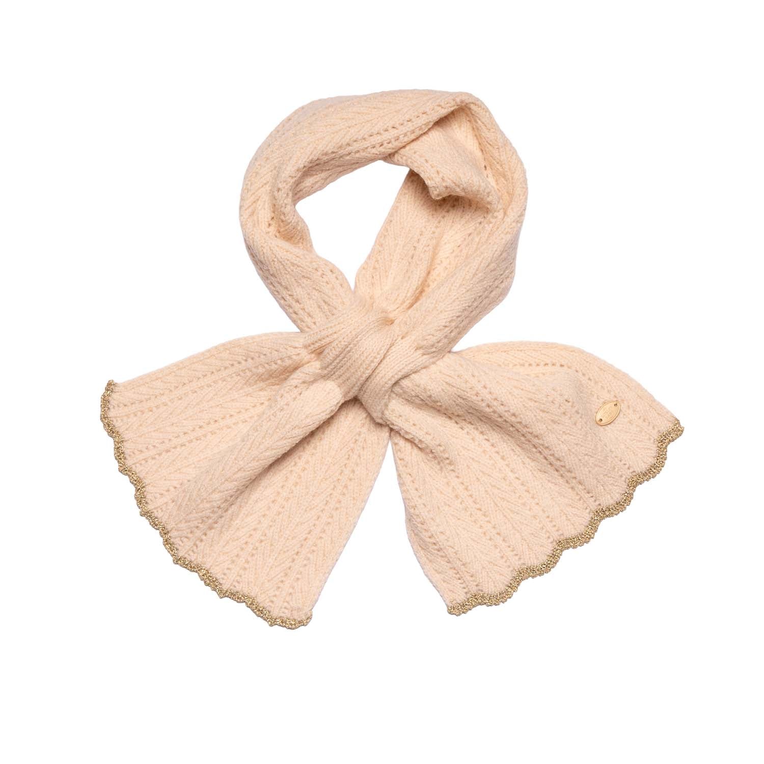 Loxley Lane Cream Pull-Through Scalloped Edge