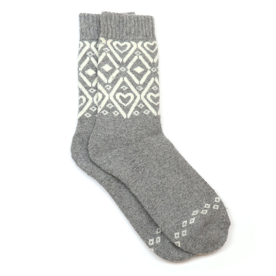 Delara Scandi Heart Ankle Socks – Grey