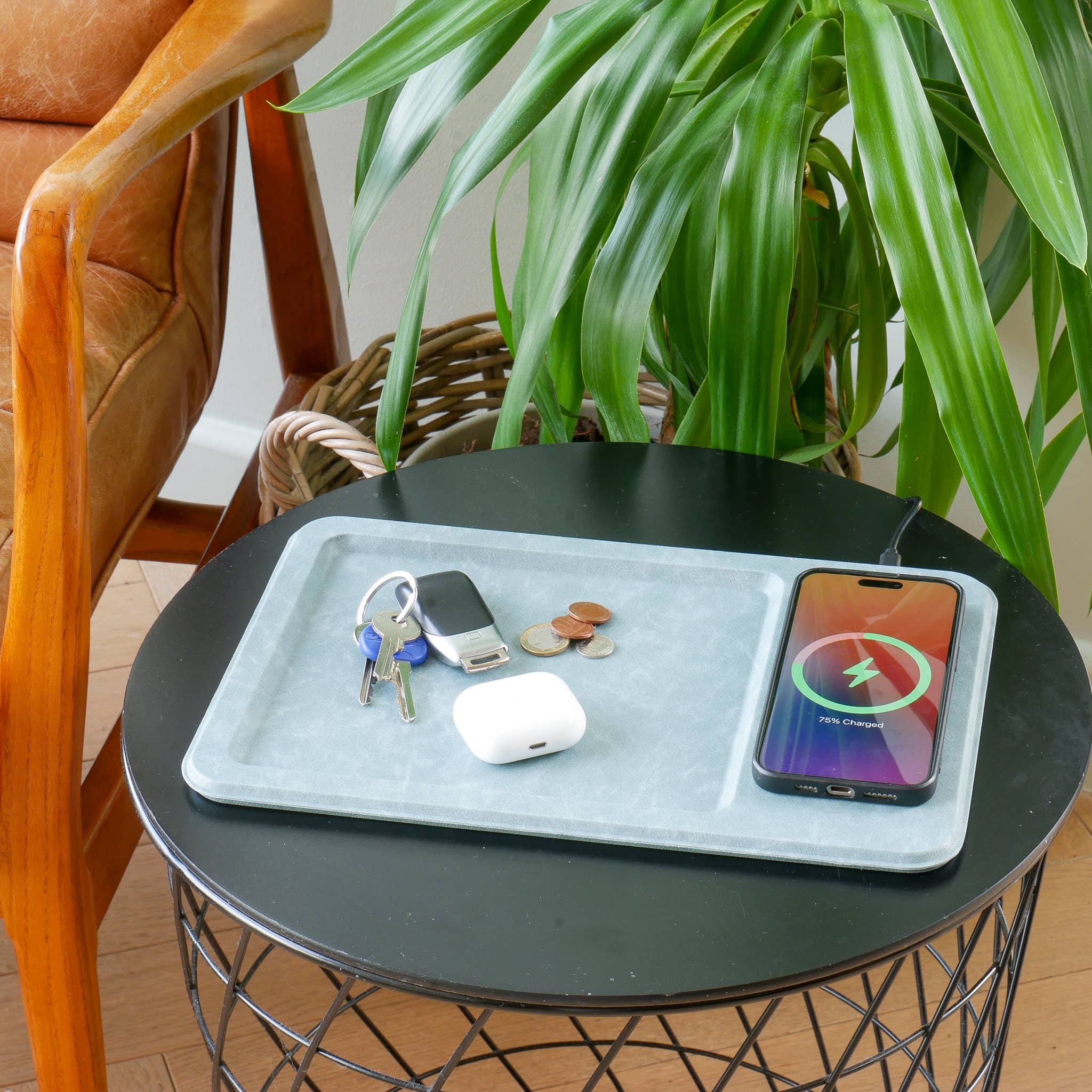 Steepletone UK Ltd - PU Leather Wireless Charging Vanity Tray: Grey