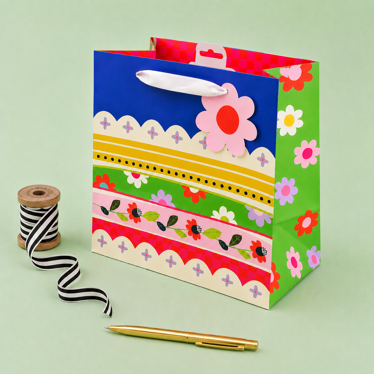 Laura Darrington Design - Luxury Floral Patterned Gift Bag (Medium)
