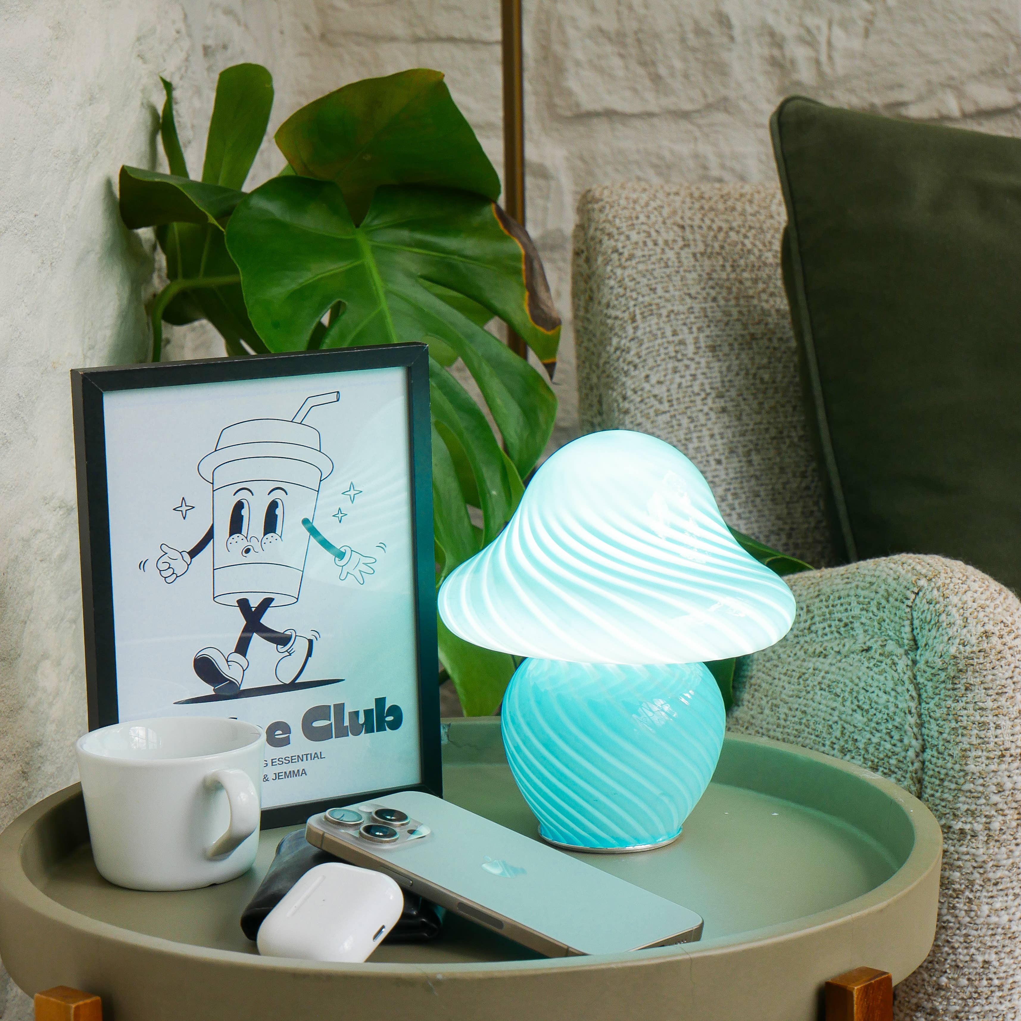 Steepletone UK Ltd - Shroom Shine - Mushroom Shaped Table Lamp: Pink