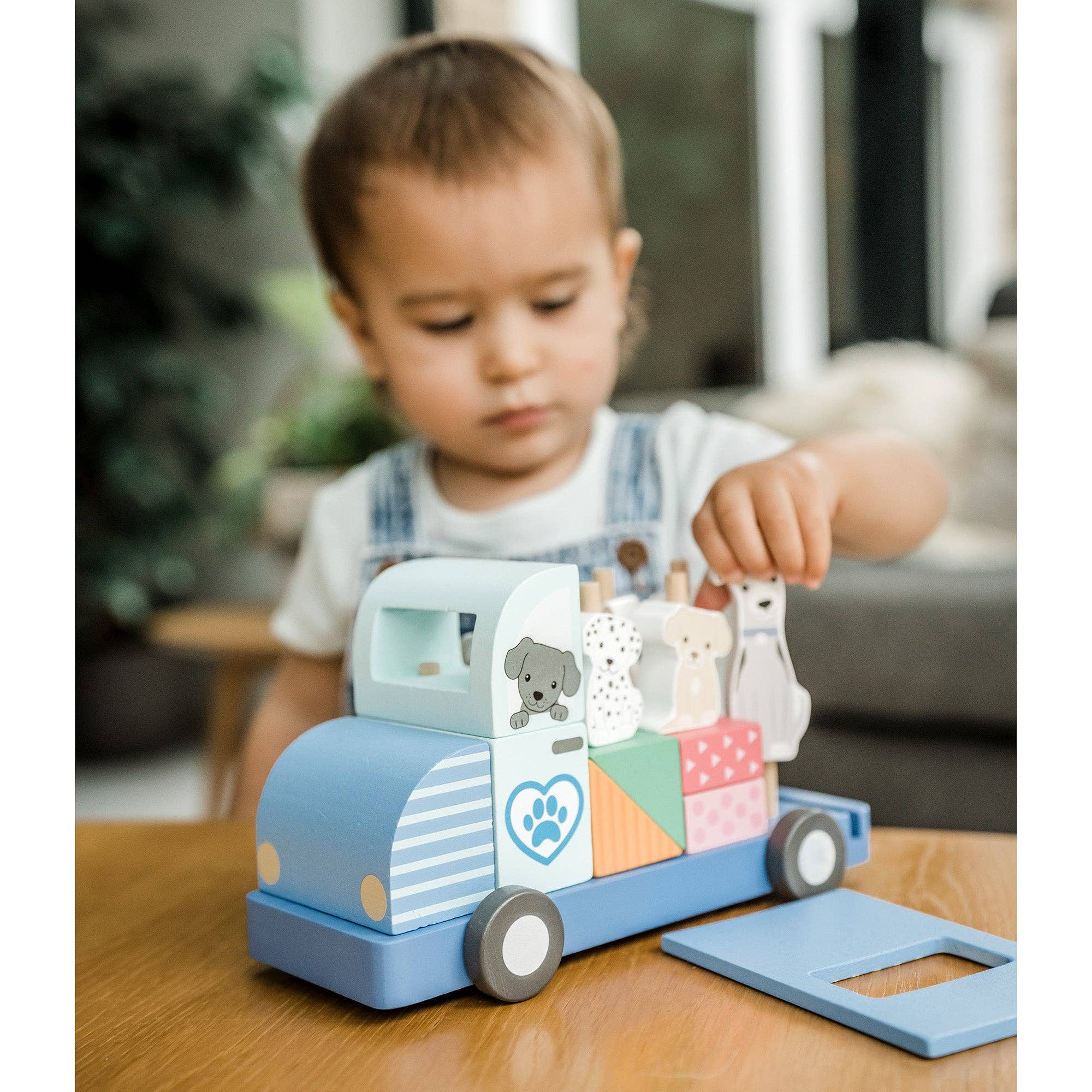 Orange Tree Toys - Dog Groomers Van