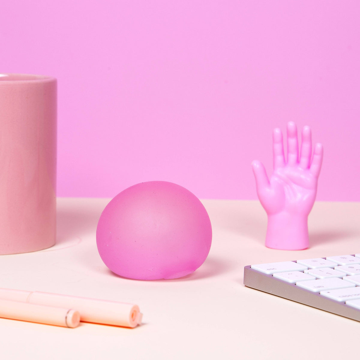 Speks Original Gump - The Memory Gel Stress Ball: Moon Jelly