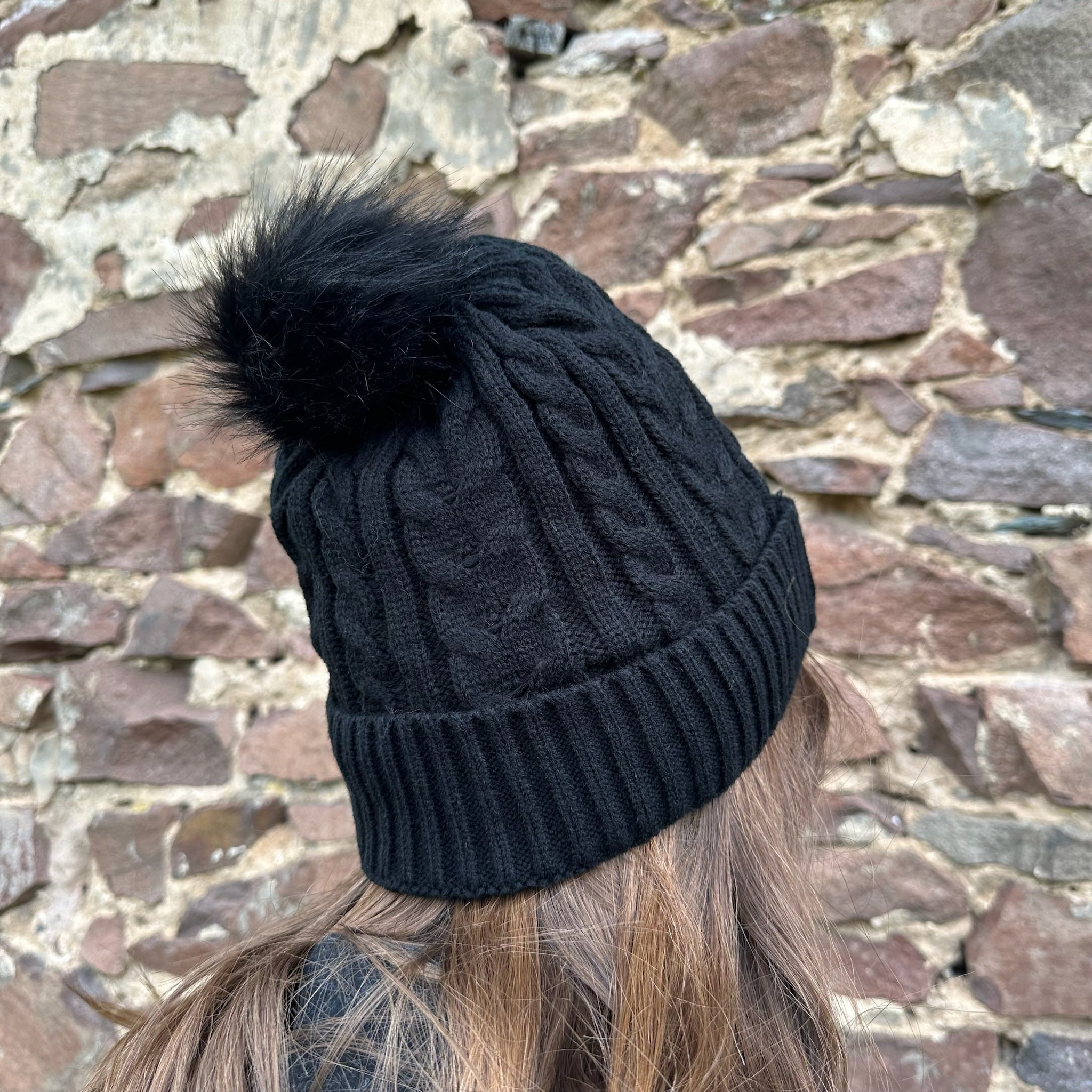 Cable Knit Pom-Pom Hat with Fleece Lining - Black