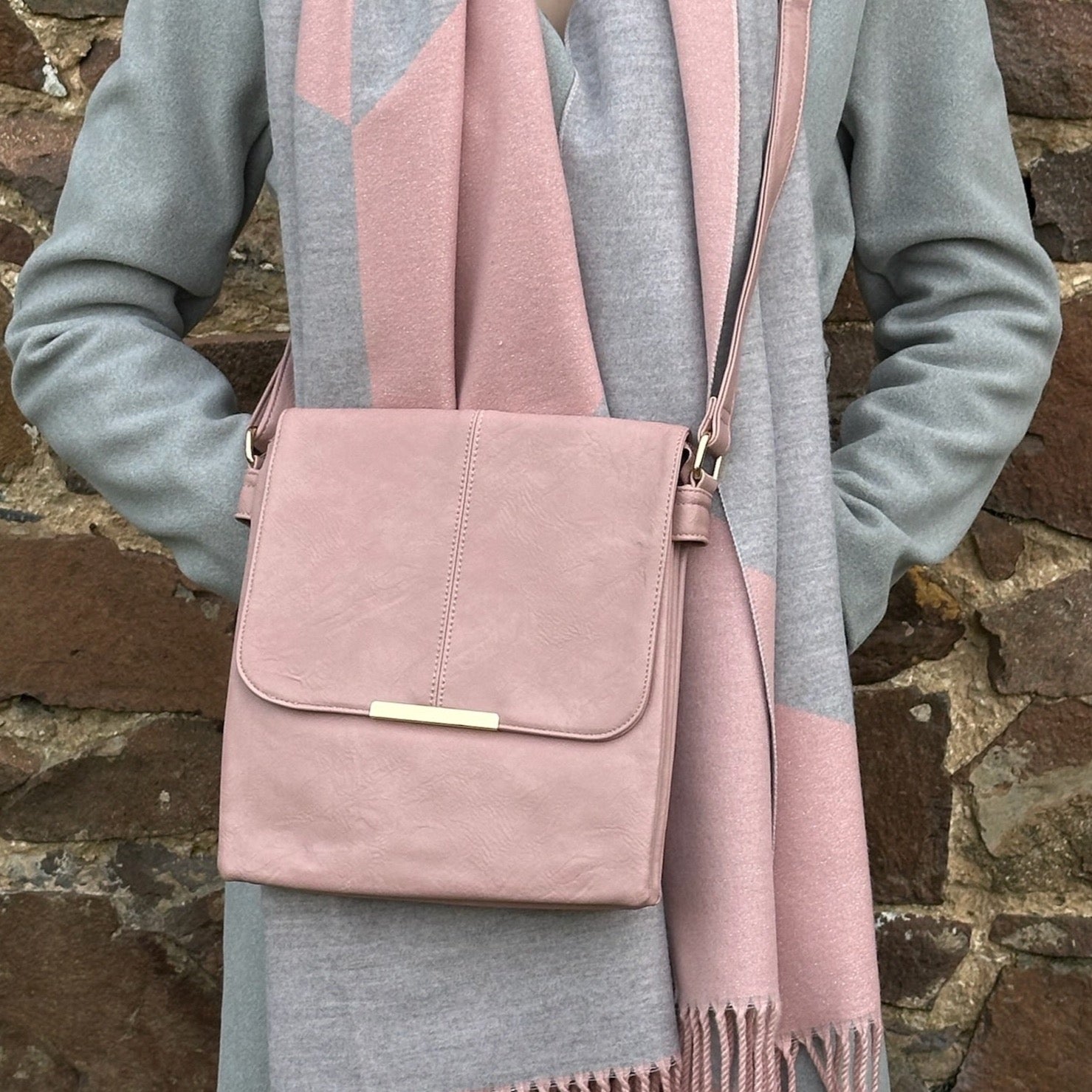 Katya Cross Body Bag - Pink