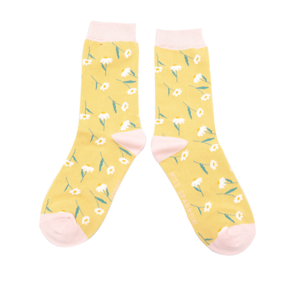 Miss Sparrow Daisies Socks Yellow