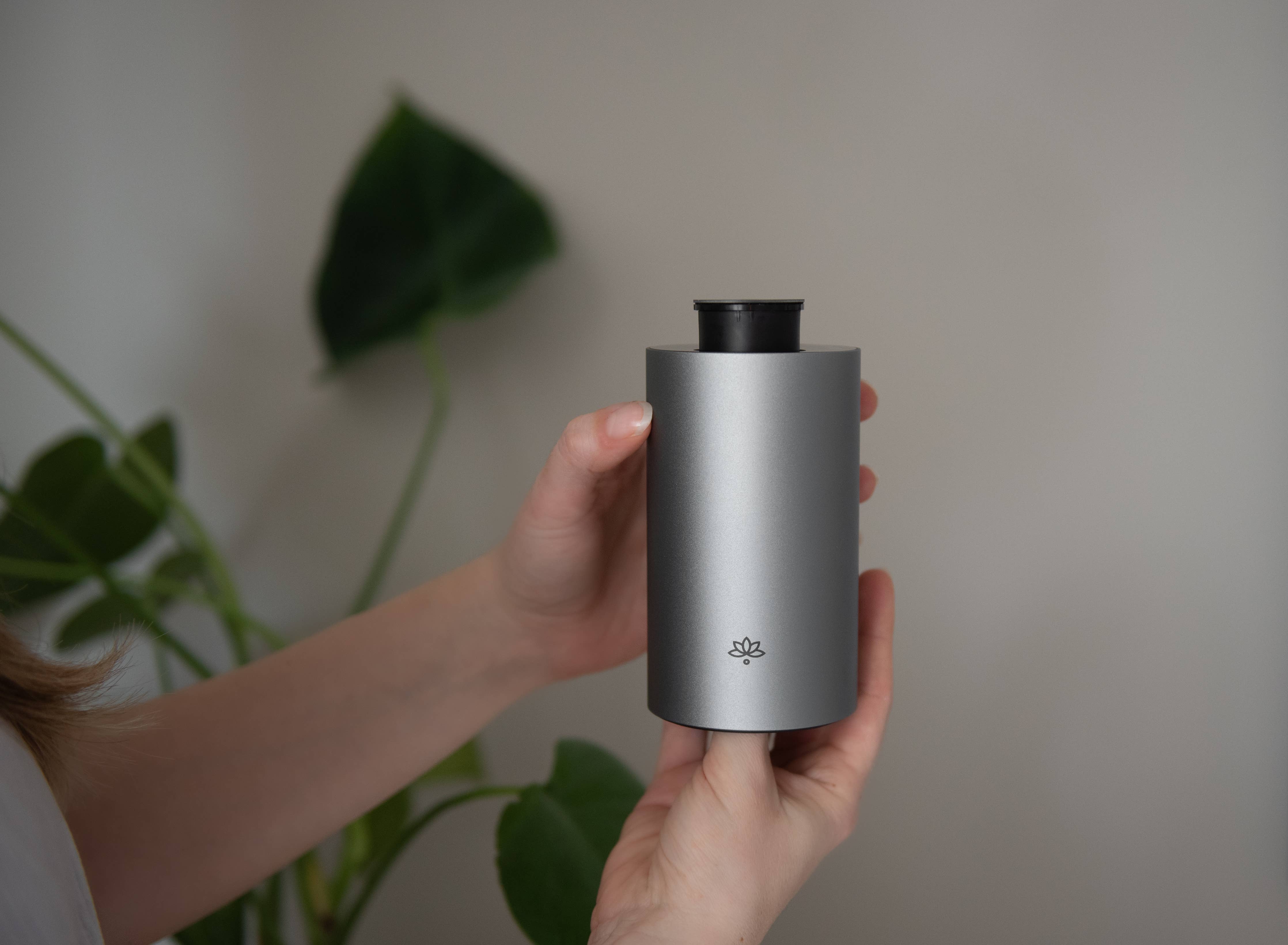 Made By Zen - Rove Rechargeable Aroma Diffuser Atomiser