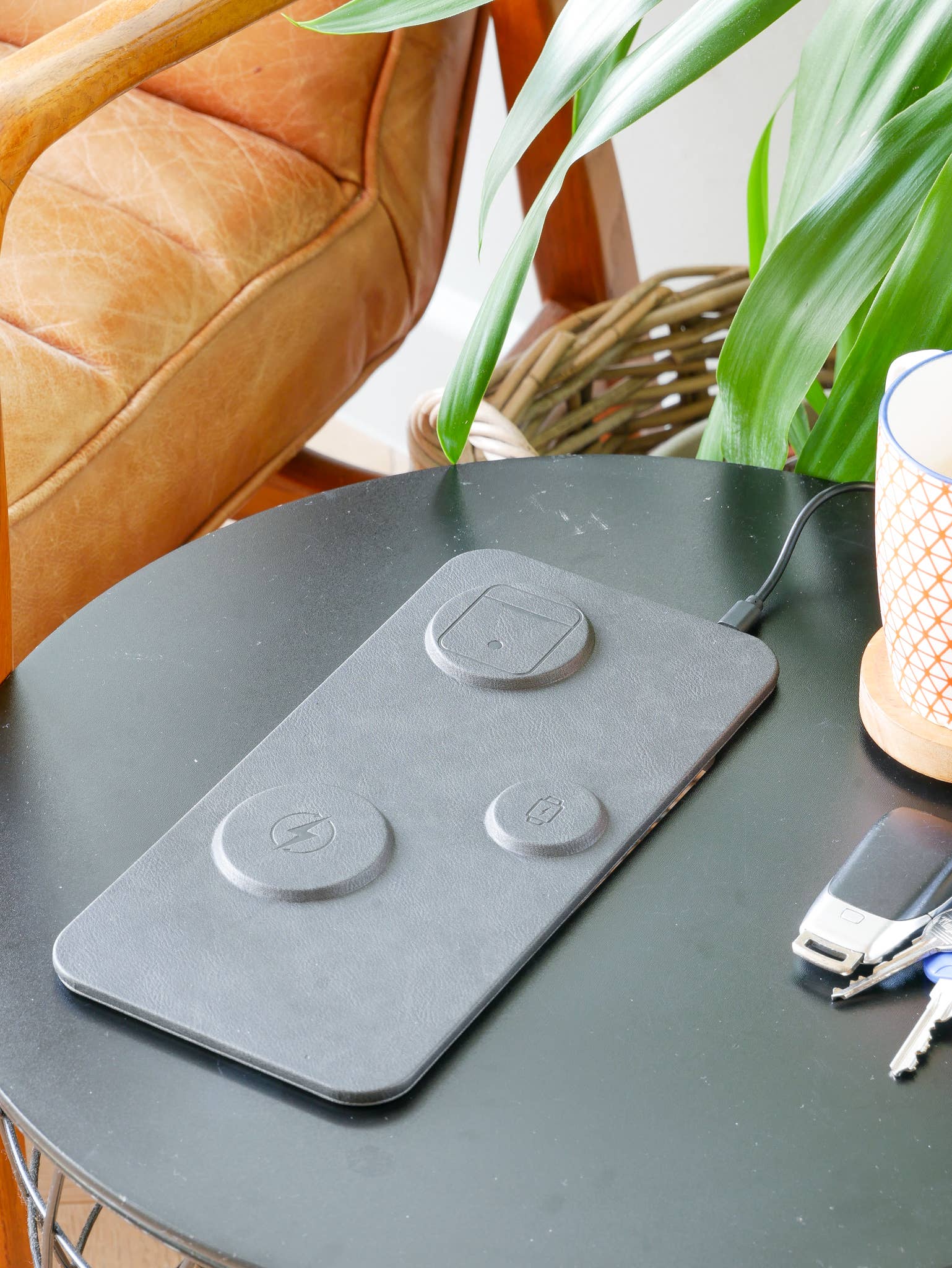 Steepletone UK Ltd - 3 in 1 Wireless Charging Pad PU Leather: Grey