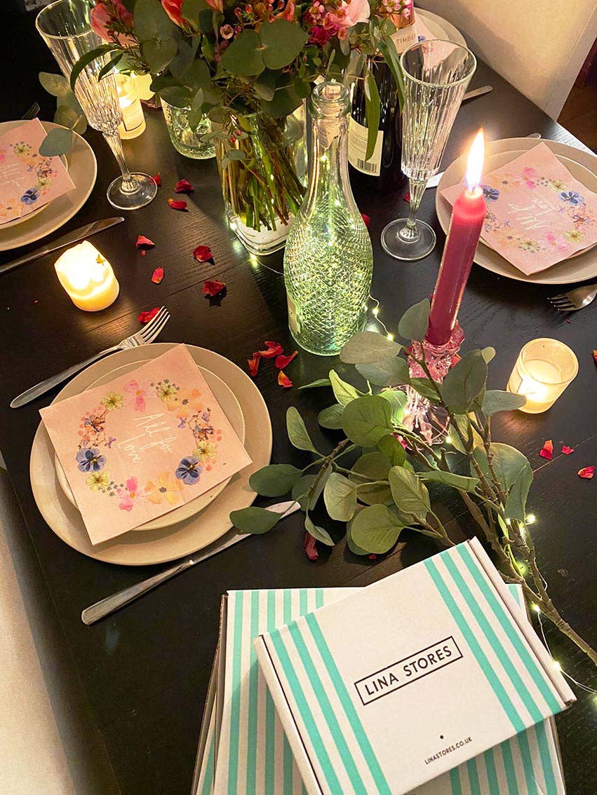Talking Tables - Blossom Bride Petal Confetti