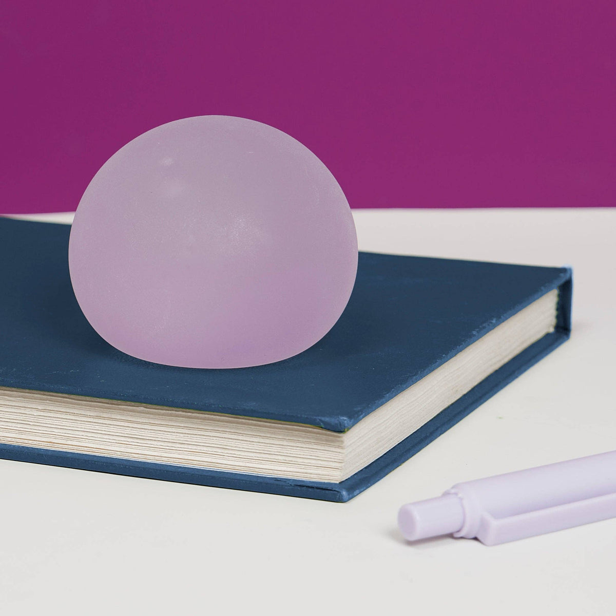 Speks Original Gump - The Memory Gel Stress Ball: Moon Jelly