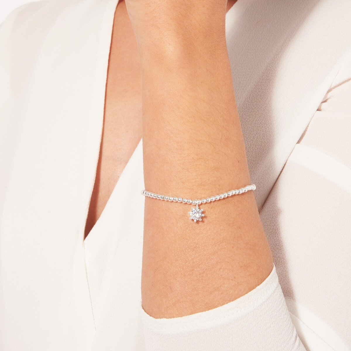 Joma daughter in law bracelet 2025