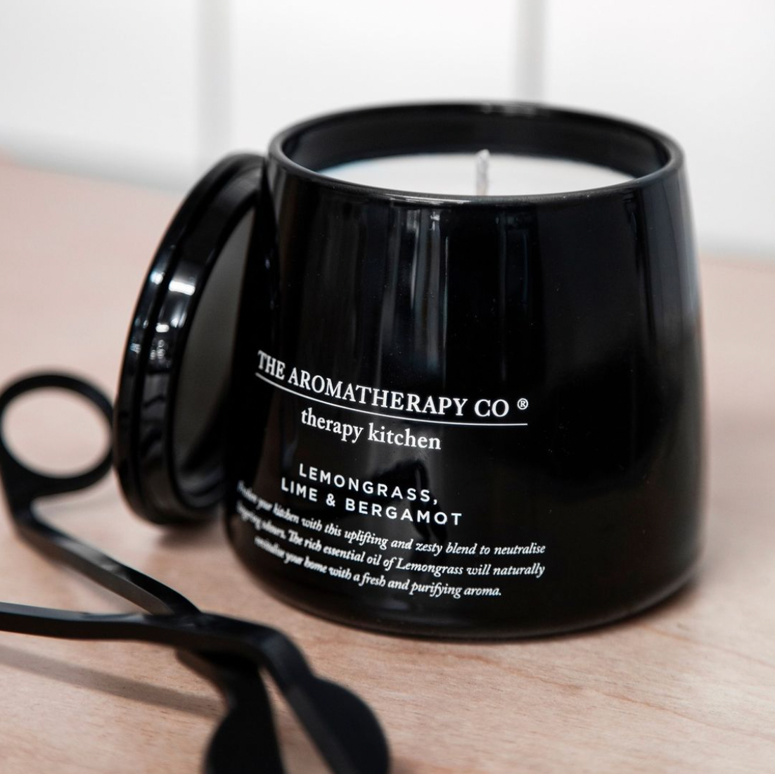 The Aromatherapy Co Therapy Kitchen Lemongrass,Lime & Bergamot Candle